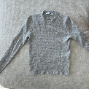 Gray Ribbed Long Sleeve Sweater